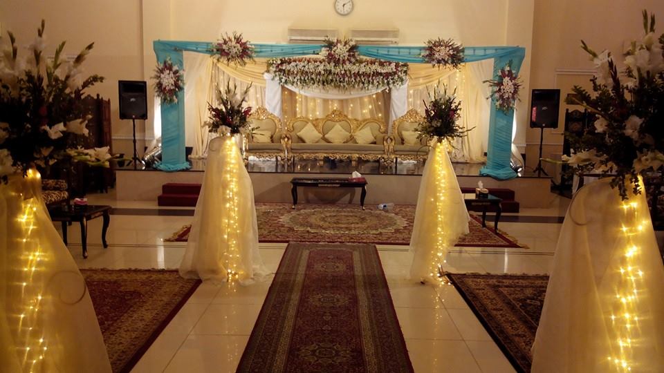 Stage-Decoration-ideas-for-Barat-Function (26)