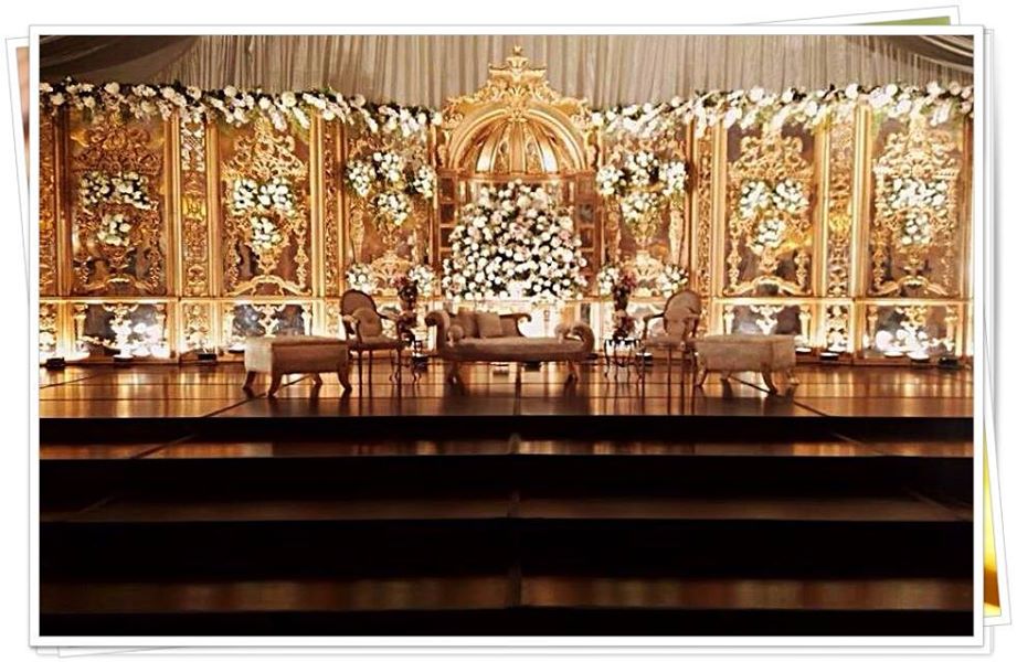 Stage-Decoration-ideas-for-Walima-Functions (34)