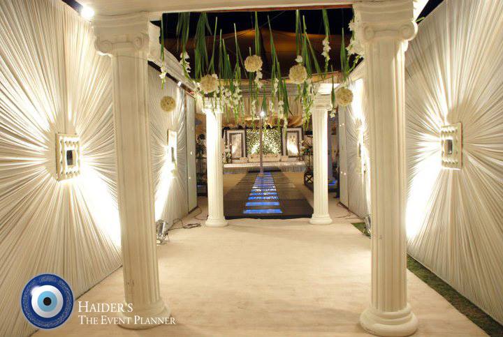 Stage-Decoration-ideas-for-Walima-Functions (36)