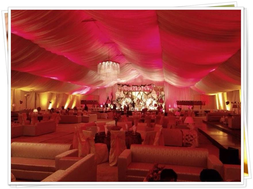 Stage-Decoration-ideas-for-Walima-Functions (47)