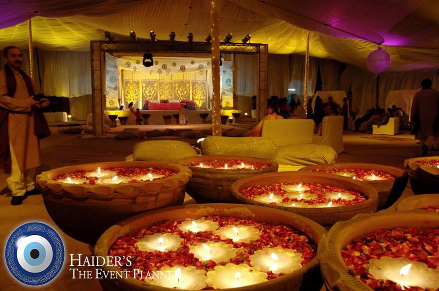 Stage-Decoration-ideas-for-Walima-Functions (52)