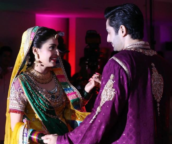 Ayeza-Khan-Mehndi-photo-shoot (6)